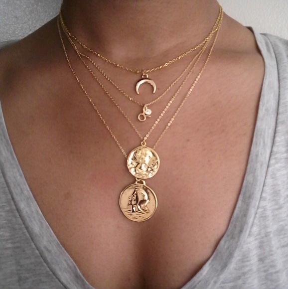 New Gold Satellite Horn Necklace - Picture 7 of 7